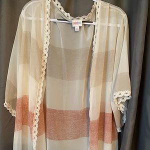 Lularoe L Chloe Kimona